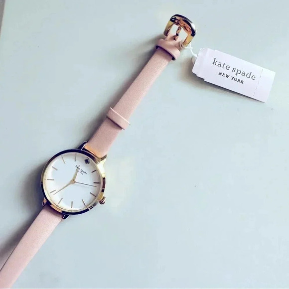 NWT Kate Spade New York Metro Three Hand Blush  Leather Watch - Picture 3 of 7